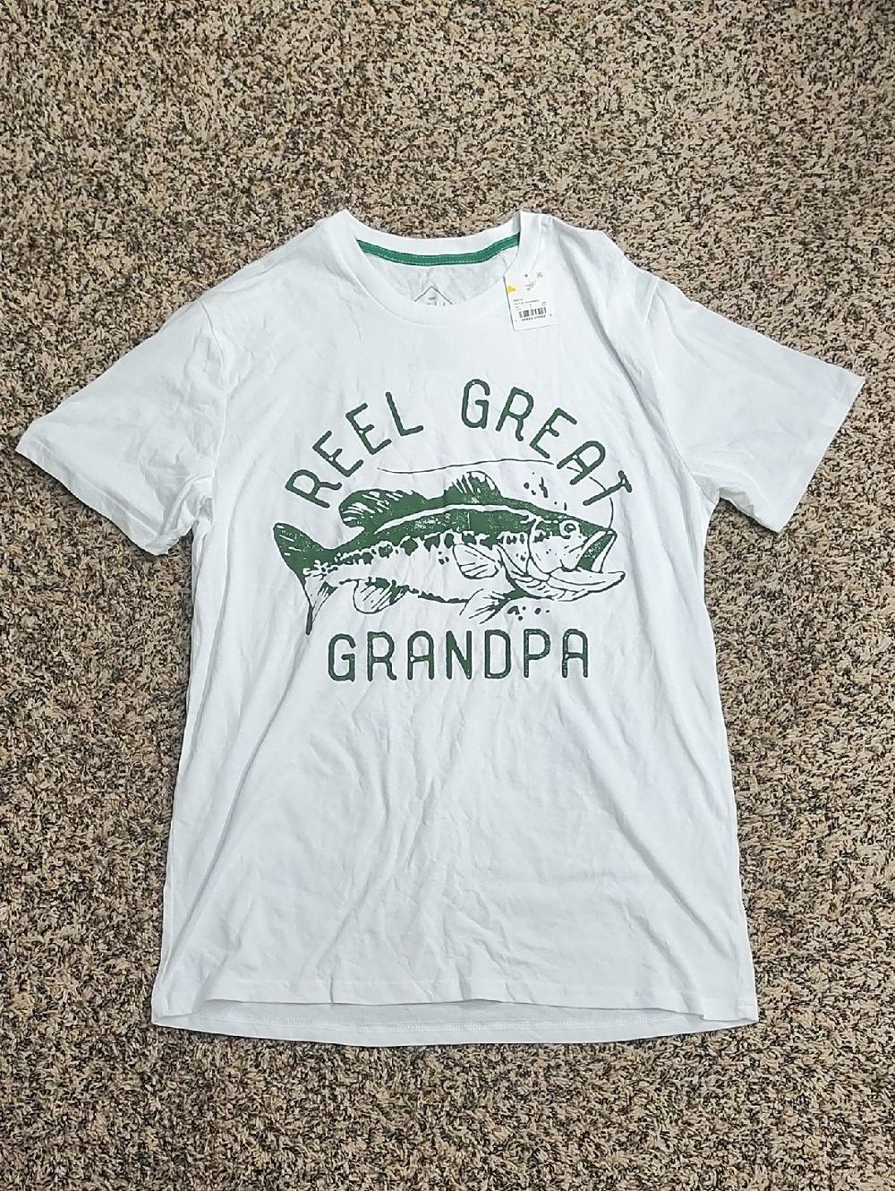 Well Worn | Reel Great Grandpa Men's Graphic T‑Shirt - White/Green